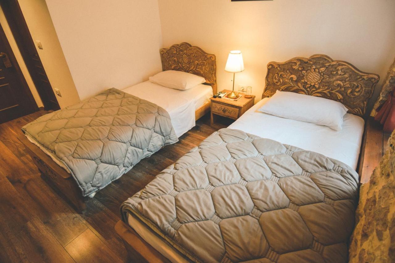 4Rooms Hotel Гірокастра Екстер'єр фото