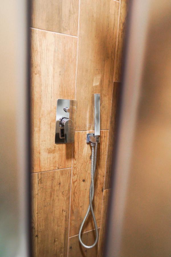 4Rooms Hotel Гірокастра Екстер'єр фото