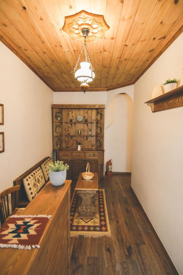 4Rooms Hotel Гірокастра Екстер'єр фото