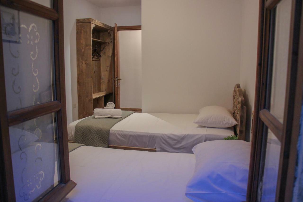 4Rooms Hotel Гірокастра Екстер'єр фото