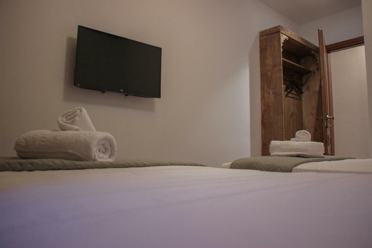 4Rooms Hotel Гірокастра Екстер'єр фото