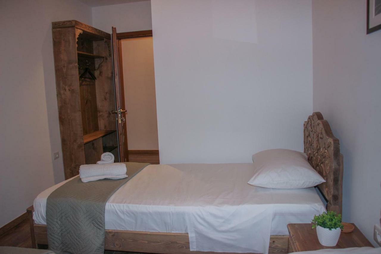 4Rooms Hotel Гірокастра Екстер'єр фото