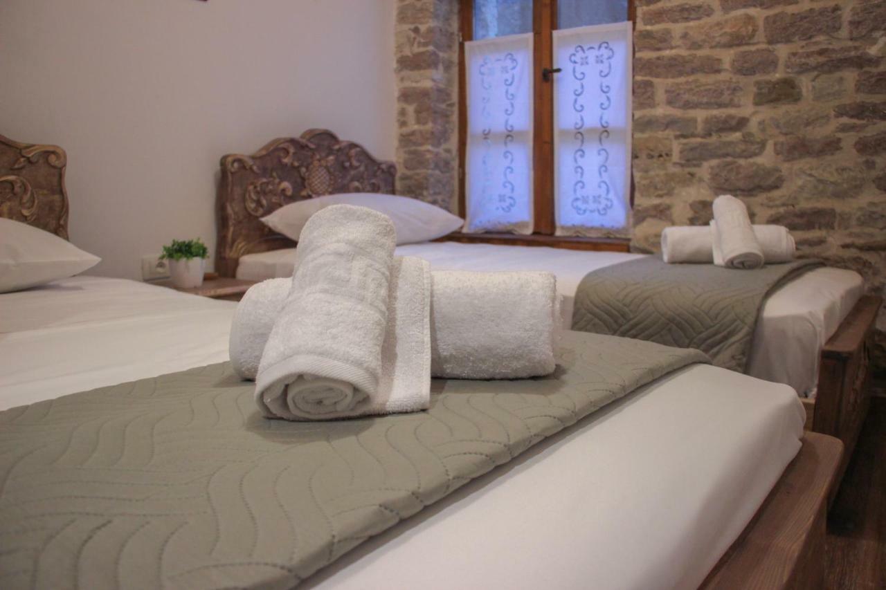 4Rooms Hotel Гірокастра Екстер'єр фото