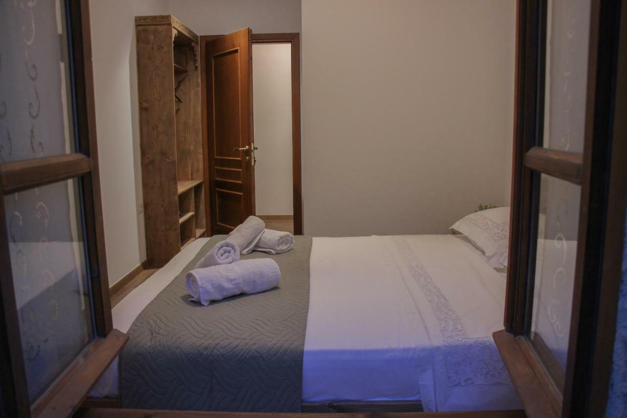 4Rooms Hotel Гірокастра Екстер'єр фото