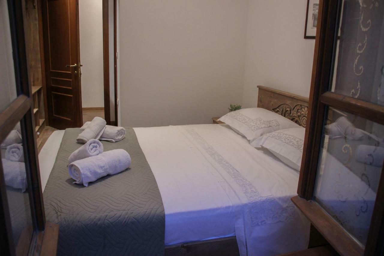 4Rooms Hotel Гірокастра Екстер'єр фото